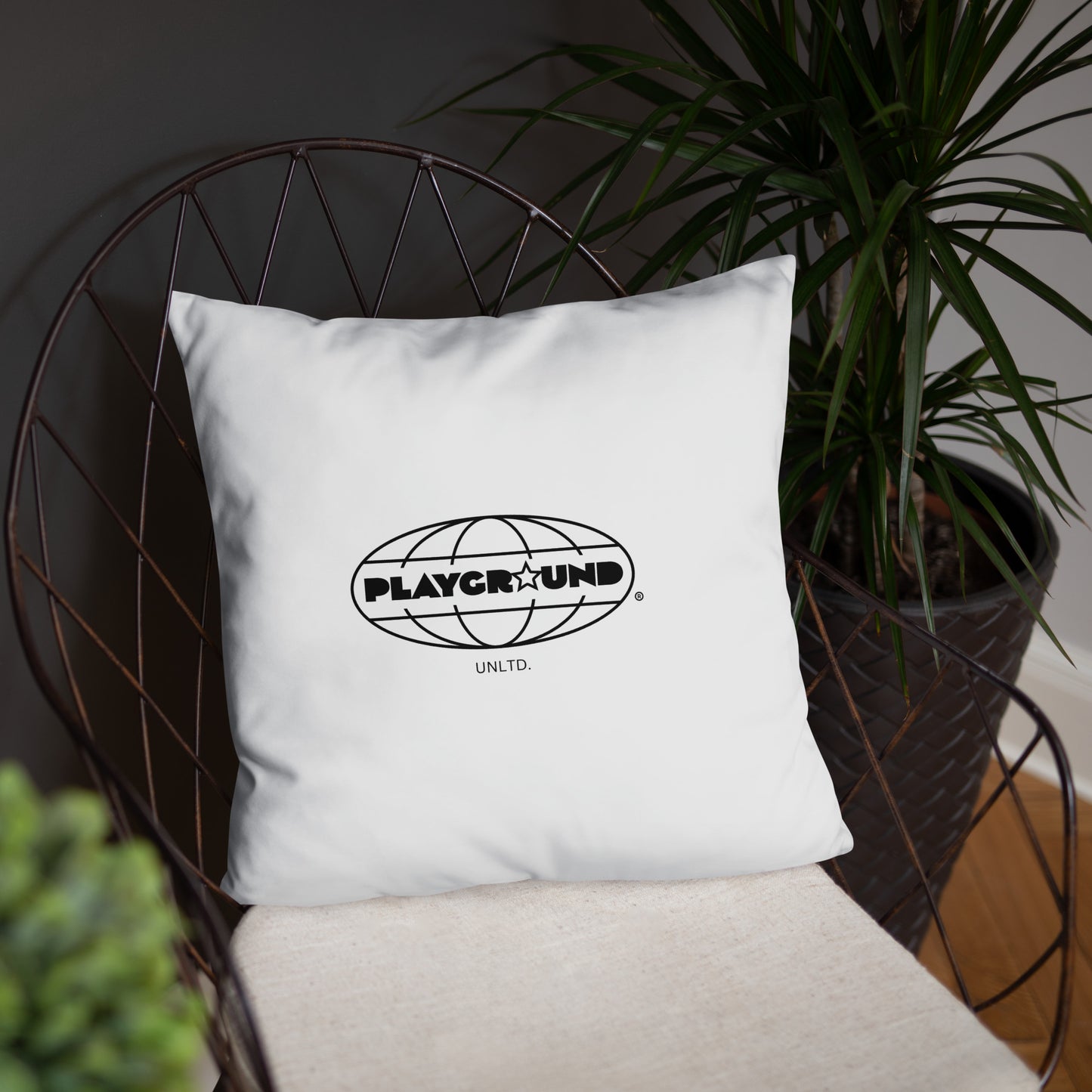 Basic Pillow